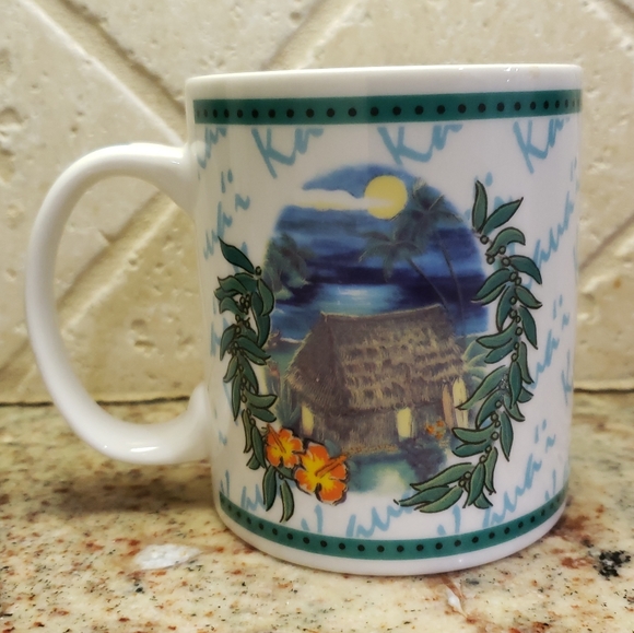Hilo Hattie Hawaii Mug, 2002 "Kauai" Coffee Cup - Picture 4 of 6